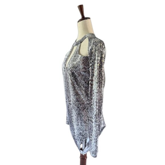 Women's Mock Neck Cut Out Bodysuit Mirrored Embellishment Snake Skin Print SZ 1X - Picture 7 of 16